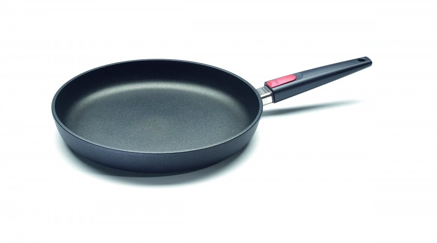 Сковорода WOLL Nowo Titanium 32х5 см (W1532N)